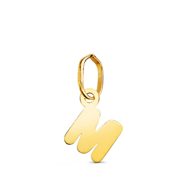 18K COLGANTE ORO AMARILLO LETRA " M " BRILLO. 9.5 X 7.5 MM